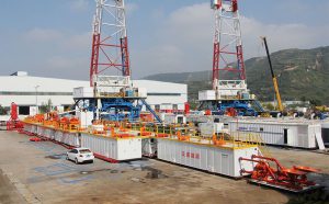 石油鉆井工程八大設(shè)備-鉆井固控設(shè)備（鉆井泥漿循環(huán)...