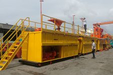 水平定向鉆泥漿回收系統(tǒng)定向鉆泥漿回收系統(tǒng)