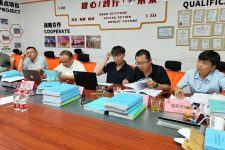 固控系統(tǒng)及環(huán)保設(shè)備制造項(xiàng)目土建分包招投標(biāo)采購(gòu)評(píng)標(biāo)大會(huì)在西安舉行